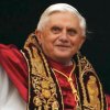 Папа Бенедикт XVI на балконе собора св. Петра